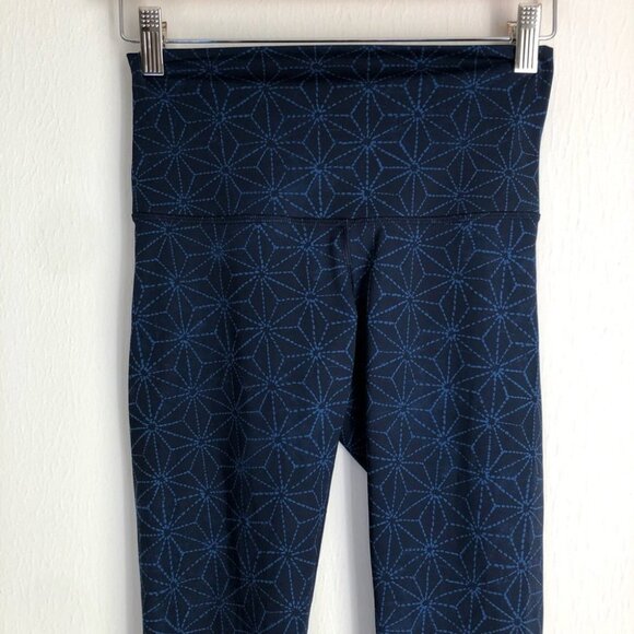 Lululemon size 4 Blue Star Roll Down Wunder Under Full Length Leggings - Picture 4 of 8